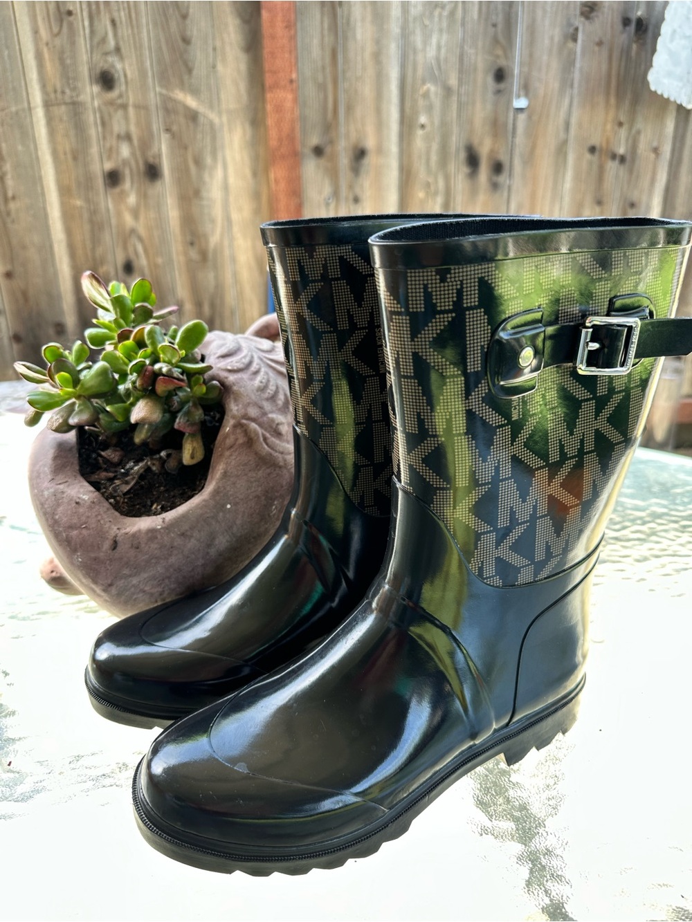 Michael Kors Black Glossy MK Logo Rain Boots - Picture 4 of 6